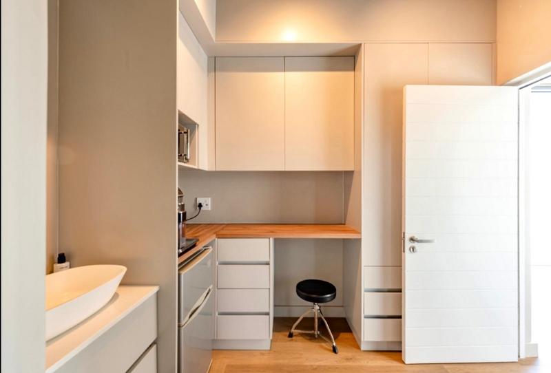 To Let 4 Bedroom Property for Rent in Keurboomstrand Western Cape